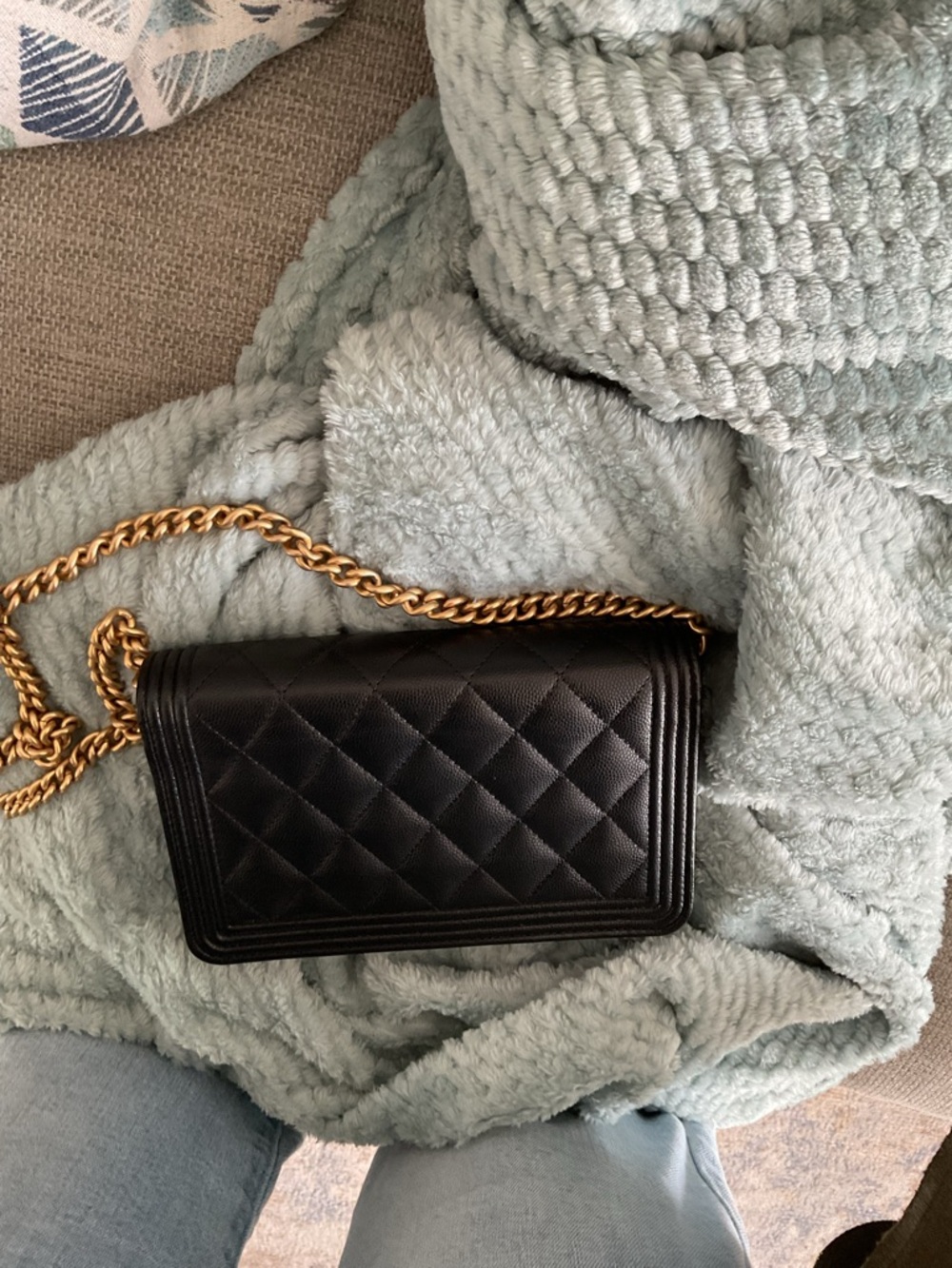 CHANEL Black Boy Wallet on Chain quilted caviar - Picture 6 of 6
